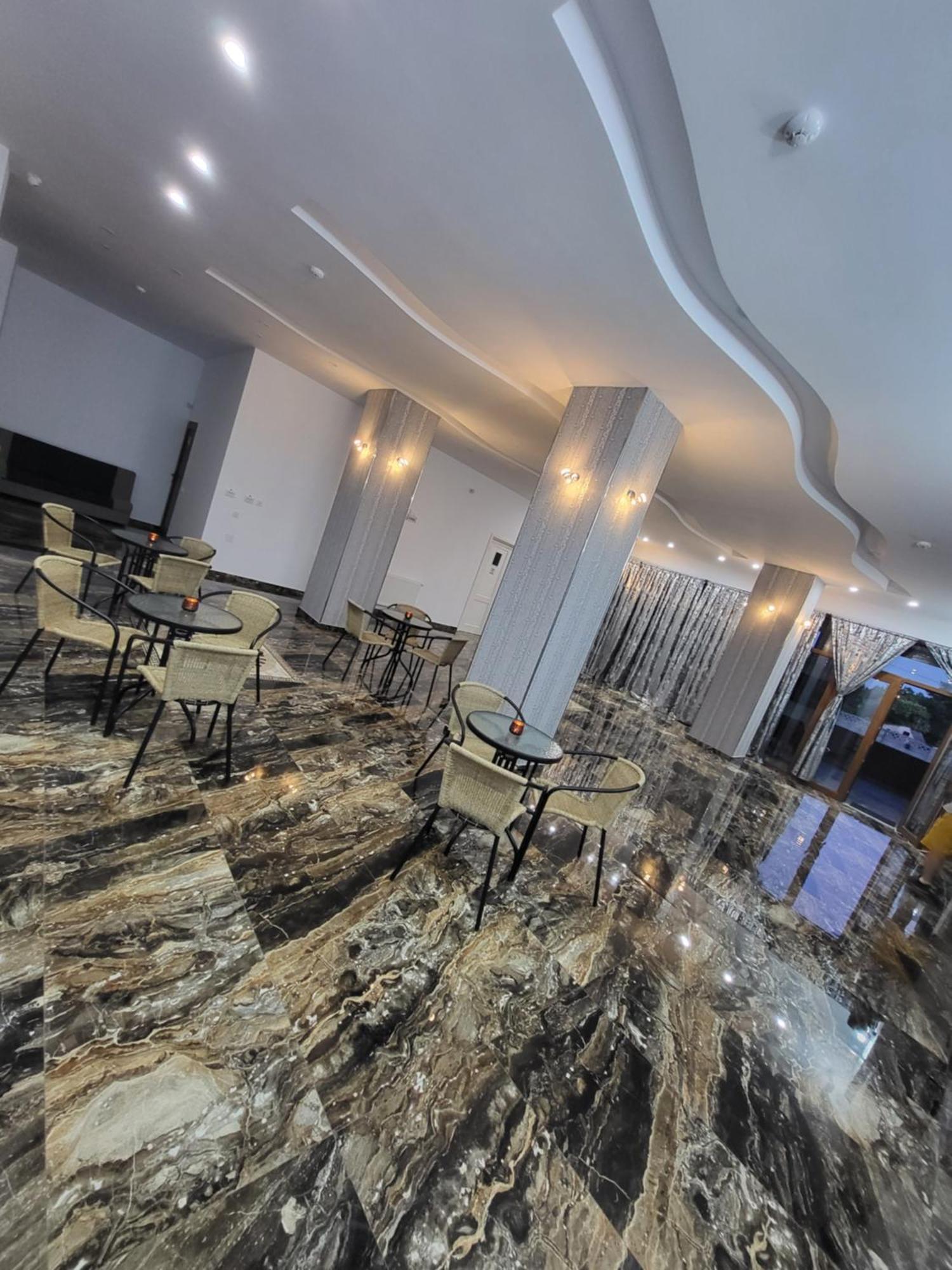 Hotel Damar Costinesti Extérieur photo