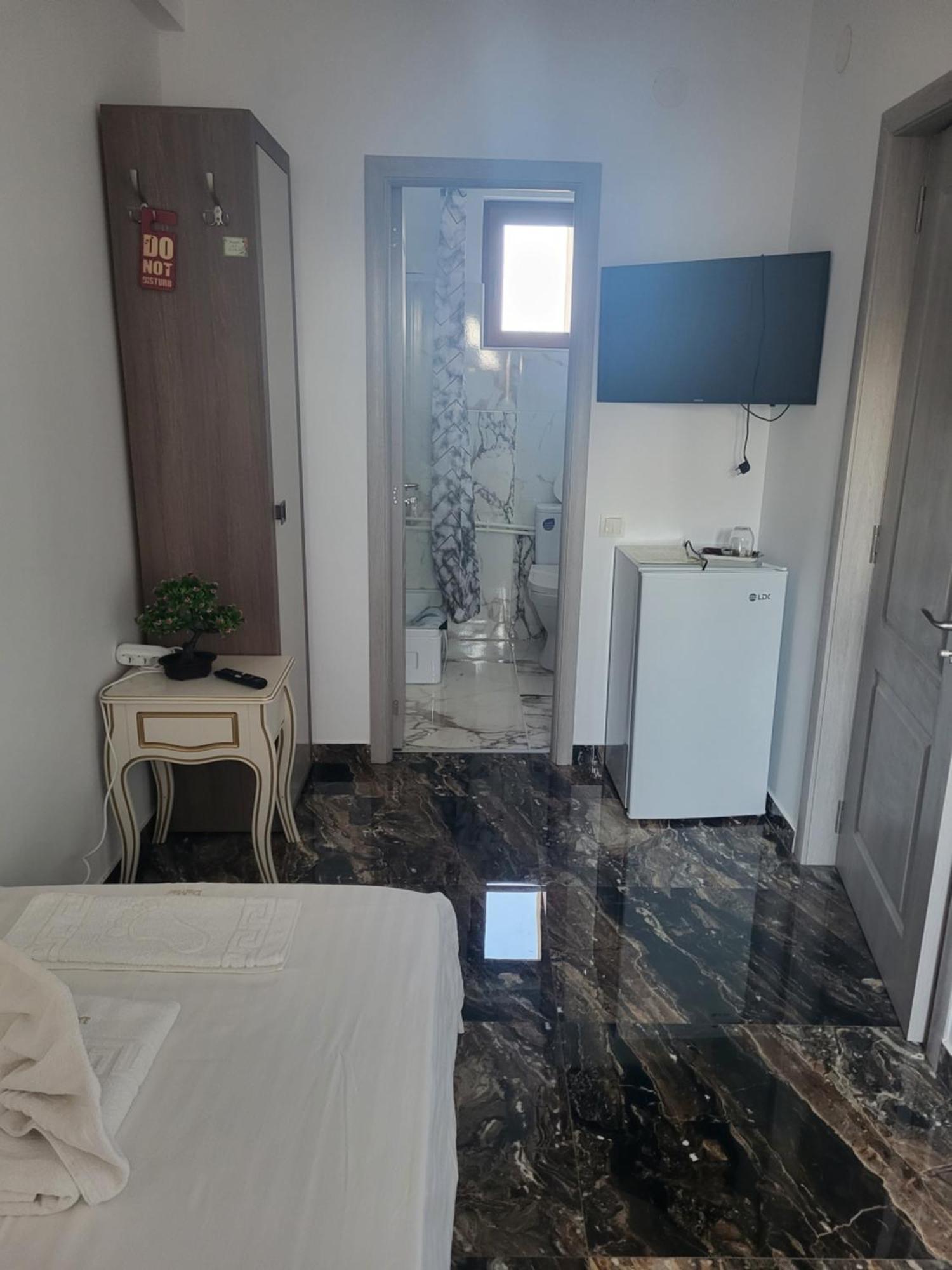 Hotel Damar Costinesti Extérieur photo