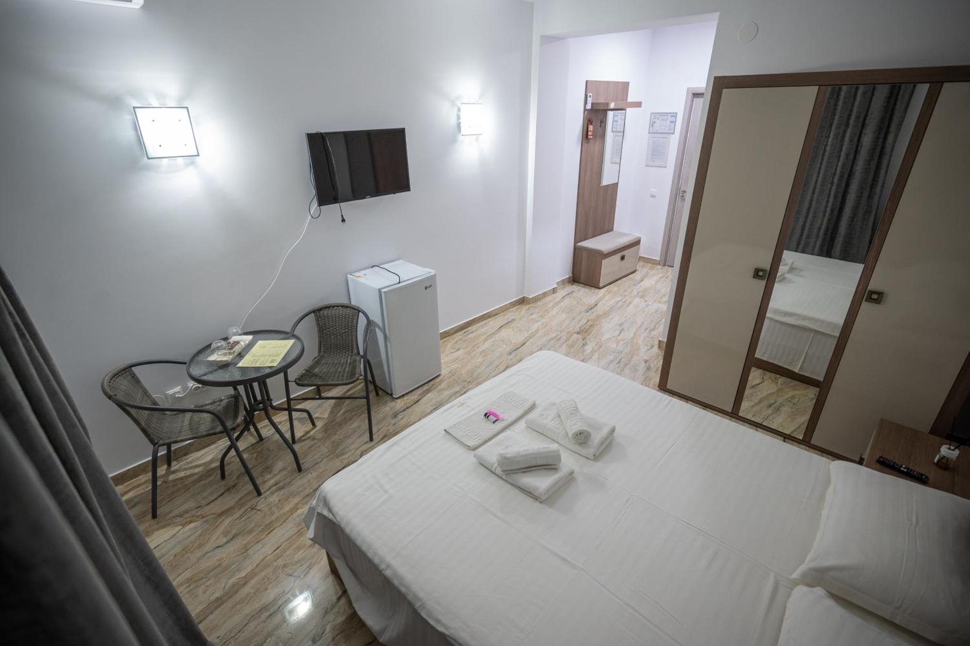 Hotel Damar Costinesti Extérieur photo